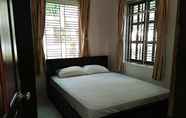 Bedroom 2 Long Chau Resort