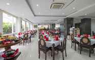 ร้านอาหาร 3 Grand Puri Saron Hotel Malioboro Yogyakarta