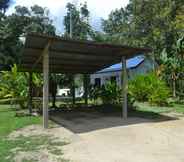 Common Space 7 Kepayang Chalet & Camp Site