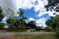 Lobby Apirata Resort