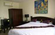 Kamar Tidur 6 Tara Bed & Breakfast