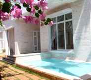 Swimming Pool 2 Ali 10 Villa