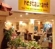 ร้านอาหาร 4 Grand Hotel Pattaya