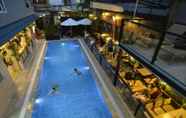 Swimming Pool 2 Beautiful Saigon Boutique Hotel