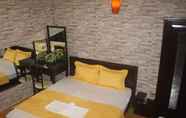 Kamar Tidur 2 Green Hotel