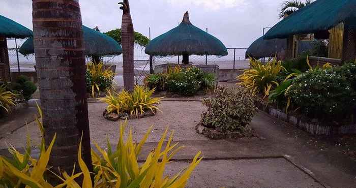 Atraksi di Area Sekitar Dona Josefa Beach Resort