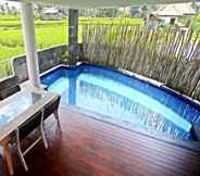 Swimming Pool 3 Greenfield Luxury Villas