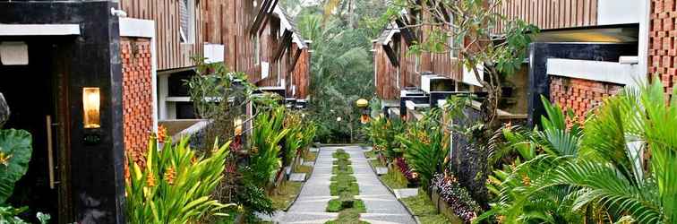 Lobby Greenfield Luxury Villas