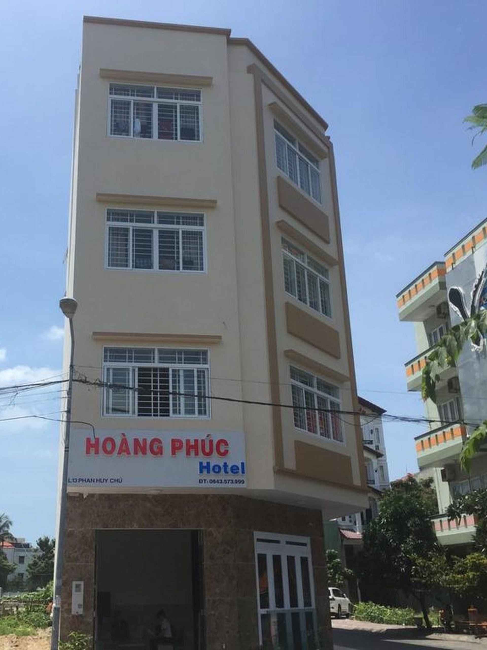 Bên ngoài Hoang Phuc Hotel