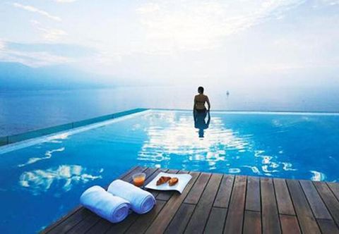 Hồ bơi Alibaba Hotel Da Nang