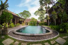 泳池 Bramasa Guesthouse & Gallery