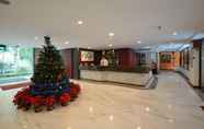 Lobby 4 VIP Hotel