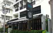 ภายนอกอาคาร 3 W14 Hotel