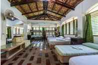 Kamar Tidur Patrick's on the Beach Resort