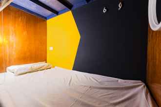 Bilik Tidur 4 Wire Hostel Patong