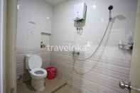 Toilet Kamar Single Room near Ciumbuleuit at Three Brothers Homestay (WIL)