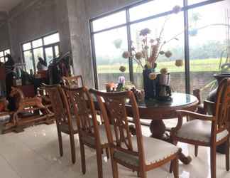 Lobby 2 D' Sawah Guesthouse Klaten