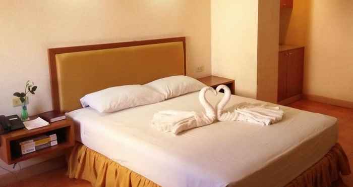 Kamar Tidur Taft Tower Hotel