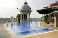 Swimming Pool Grand Kampar Hotel