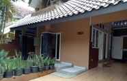 Exterior 4 Cozy Room at Anggrekloka near Teras Kota Mall (AGK)