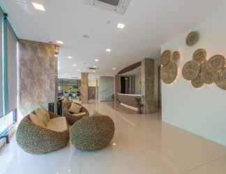 Lobby 2 Ingtara Hotel