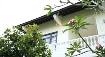 Exterior 4 Hoi An Red Frangipani Villa