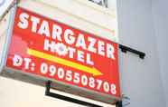 Bên ngoài 4 Stargazer Hotel