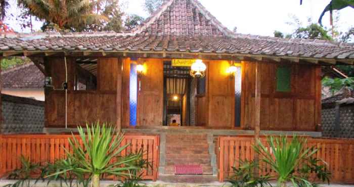 Exterior Wooden Room at Gladakpari Yogyakarta