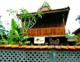 Lobi 2 Wooden Room at Gladakpari Yogyakarta