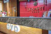 Lobi OYO 821 Hotel Dinasti