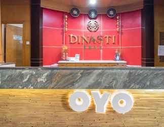 Lobby 2 OYO 821 Hotel Dinasti