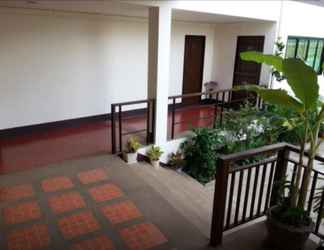 Lobby 2 Baan Nai Viang Hostel