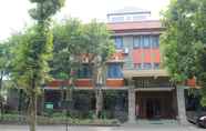 Exterior 2 UB GUEST HOUSE MALANG