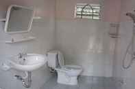 Toilet Kamar Mai Hung Homestay