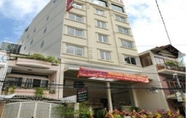 Bên ngoài 2 Hoang Thanh Thuy Hotel 2