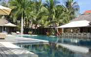 Kolam Renang 2 Sunsea Resort Mui Ne