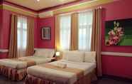 Phòng ngủ 2 Villa Jhoana Resort