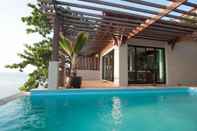 สระว่ายน้ำ Nui Bay Sunset Villa 10