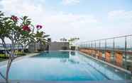 Swimming Pool 5 MTREE Hotel