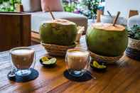 บาร์ คาเฟ่ และเลานจ์ Origin Ubud