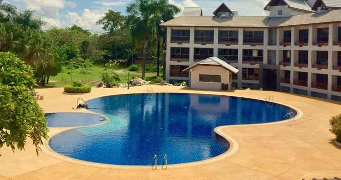 Swimming Pool The Impress Nan Hotel