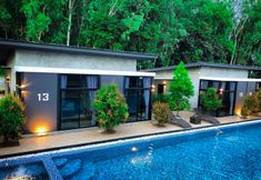 Swimming Pool 2 Baansuan Leelawadee Resort Nan