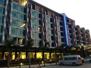 Alvarez Hotel, THB 1,181.79