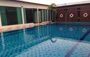 Swimming Pool 3 Alvarez Hotel