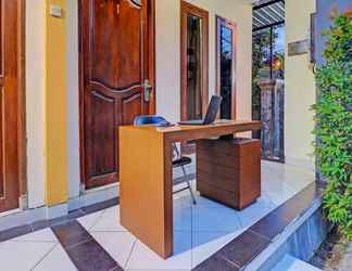 Lobi 2 OYO 91738 Ciung Wanara Guest House