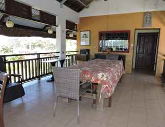 Lobby 2 Duyan House at Sinagtala Farm Resort