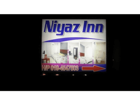 Exterior Niyaz Inn