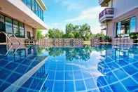 Swimming Pool Phanomrungpuri Hotel Buriram