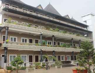 Exterior 2 Hoang Thanh Thuy Hotel 3