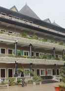 EXTERIOR_BUILDING Hoang Thanh Thuy Hotel 3